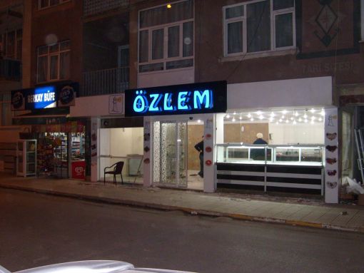  özlem ışıklı tabela