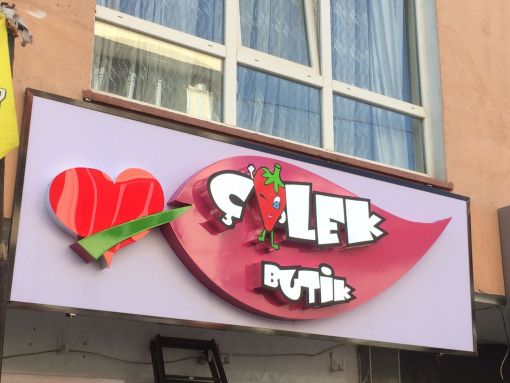  çilek butik bayan giyim